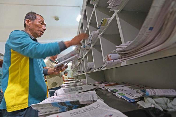 物流箱胶箱厂家电话