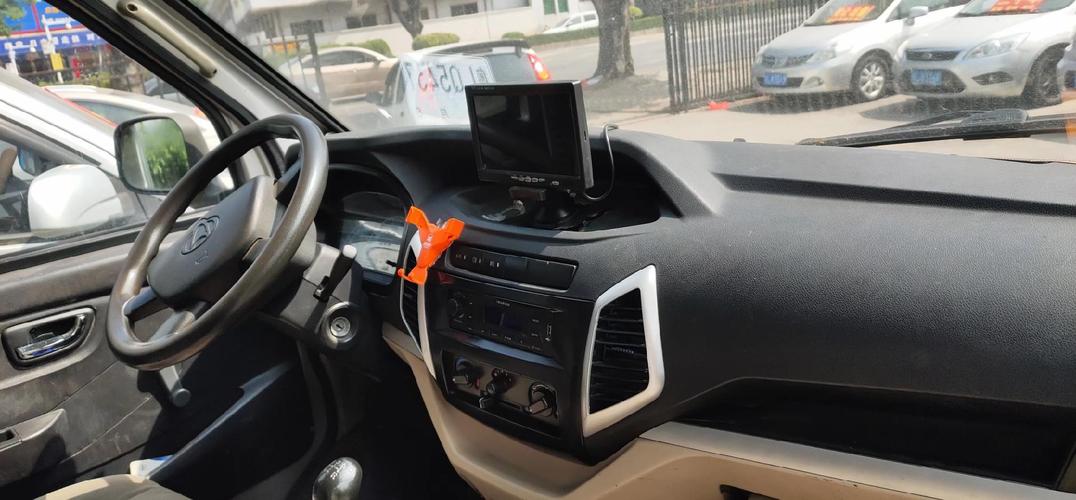 亚马逊被爆是僵尸工厂 限制如厕时间