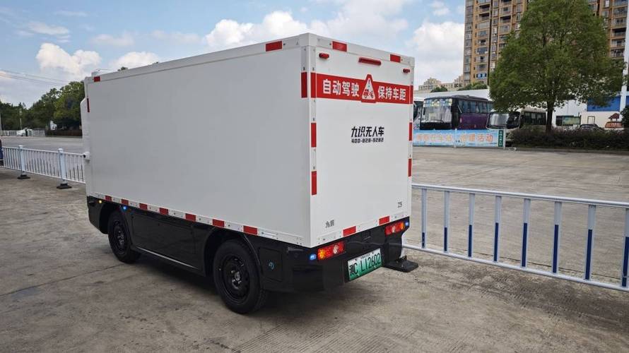 申通物流园招聘信息