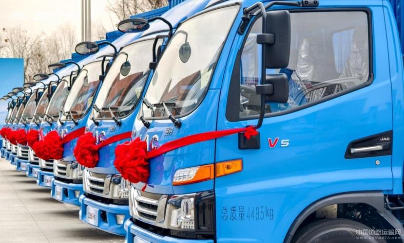 铁路部门计划开行6列电商班列 八百至两千公里距