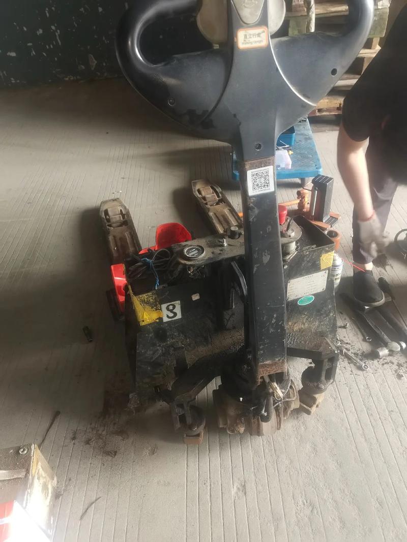 男子养儿10年发现非亲生起诉前妻