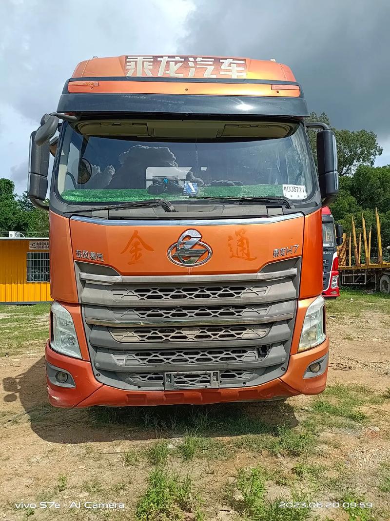 双11将至快递涨价再成焦点 中通圆通表示要