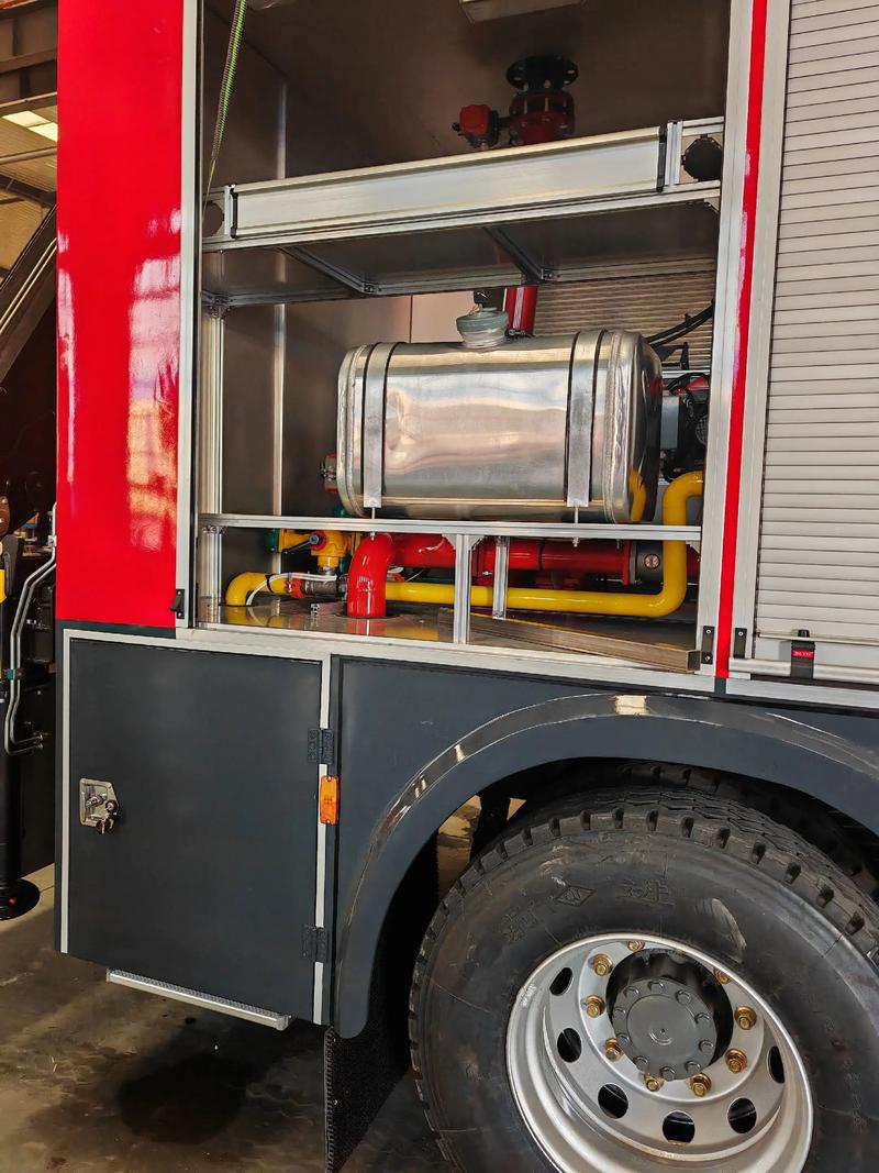 送餐员好还是快递员好