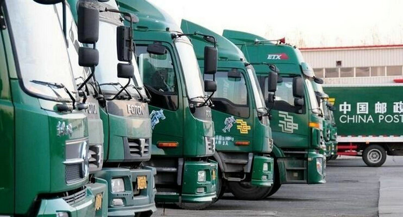 快递包裹搭上镇村公交