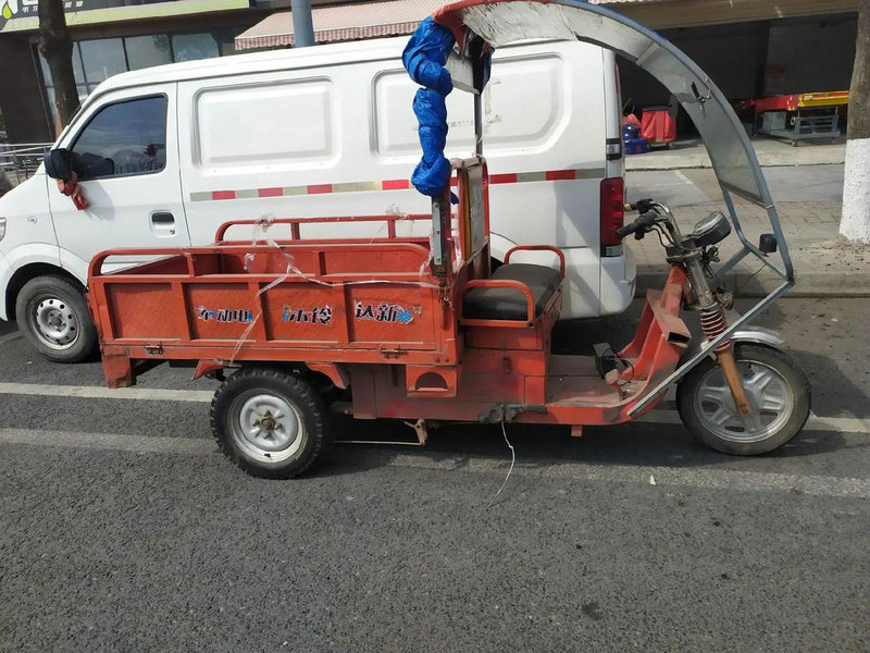 寄快递上门取货电话 寄快递上门取货电话