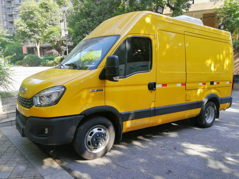 郑州机场国际货运量和全货机货运量增长率双双