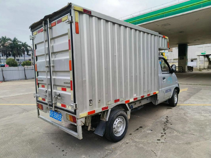 加压又加油 快递才能跑得欢 加压又加油 快递才能跑得欢