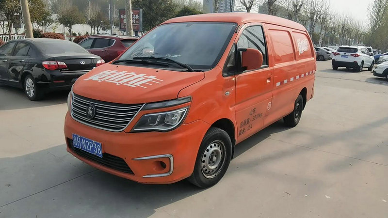 沈梦辰称不结婚因海涛催不动