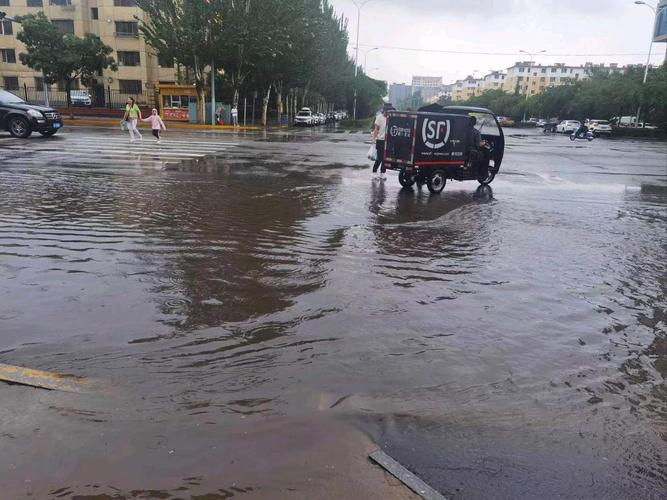 你双11的快递这么快 可能是广场舞大妈送的 你双11的快递这么快 可能是广场舞大妈送的