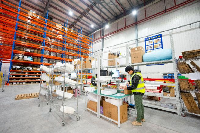 平凡铸就伟大 德邦快递张林获评2025最美货车司