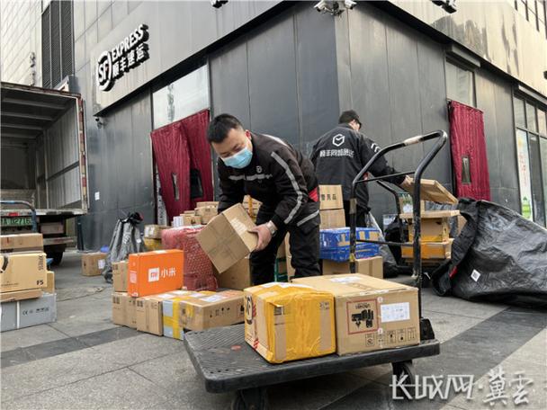 喜 京东物流青年车队荣获中国青年五四奖章 喜 京东物流青年车队荣获中国青年五四奖章