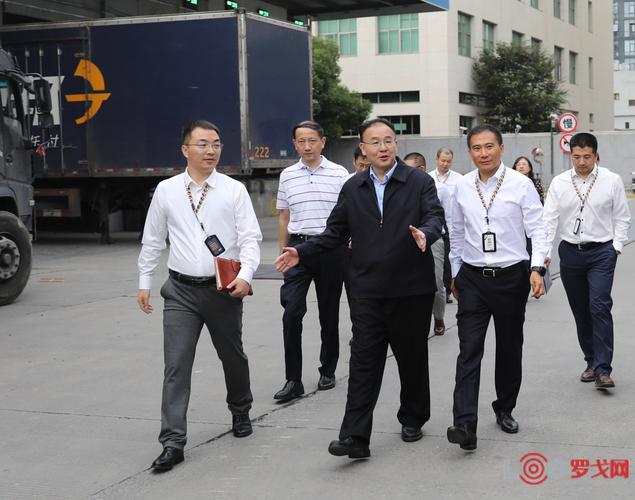 智能快件箱或成互联网下一个入口 解决末端配送
