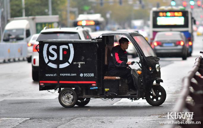 速尔快递老总张煊楠