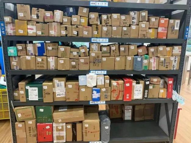 男士皮衣适合什么年龄穿