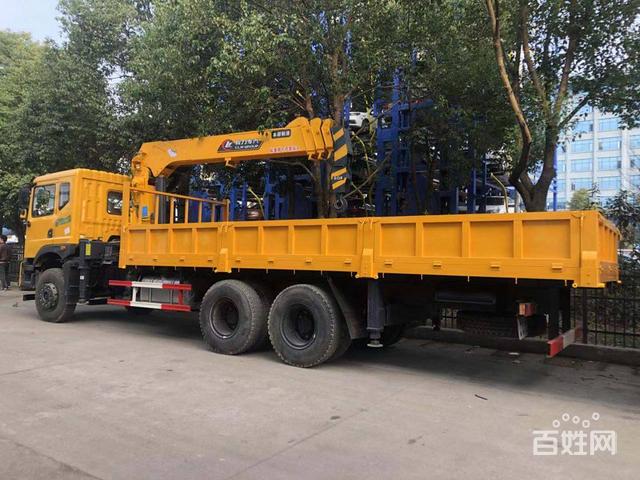 快递怎样收费的