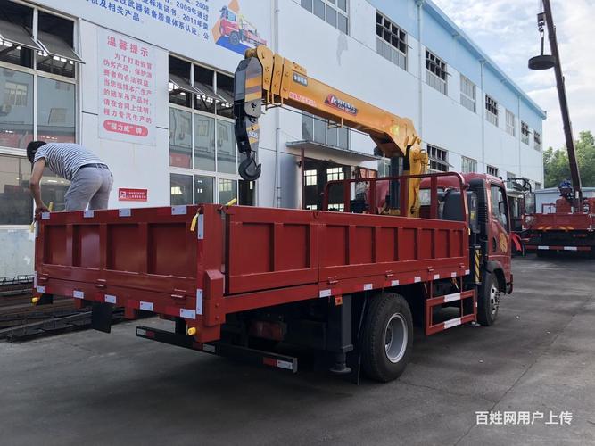 公路货运事故高发 根本原因在哪里呢