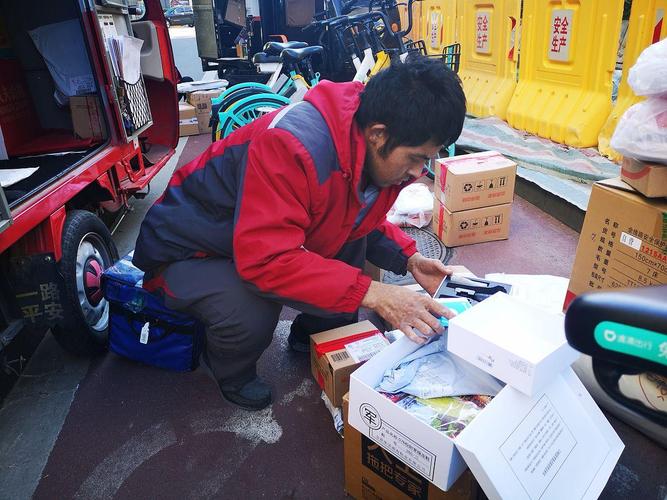 济南站到潍坊的高铁动车