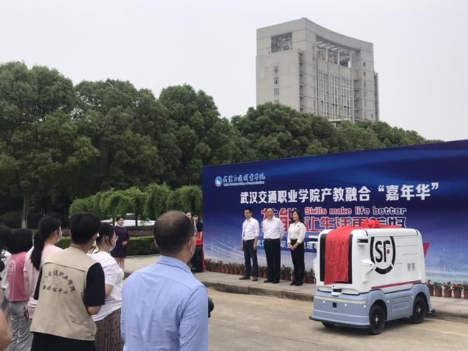 大货车限行管控措施实施 快递可咋办物流
