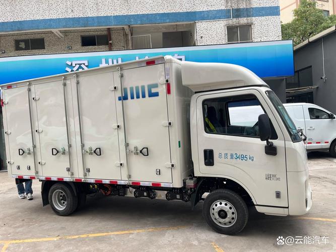 多地中通快递严重积压