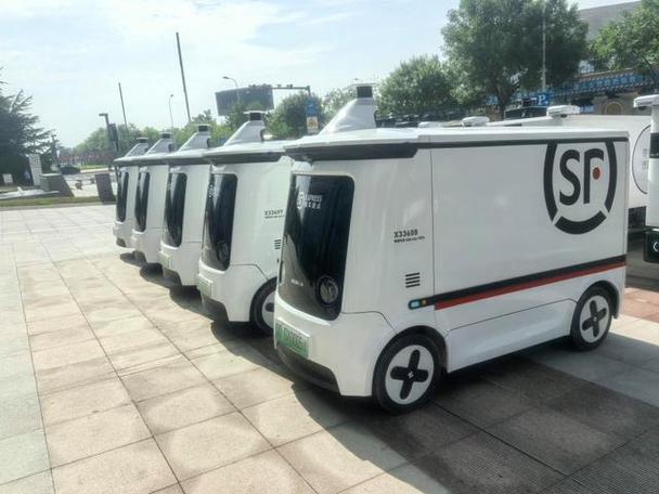 央视小尼二任妻子是谁